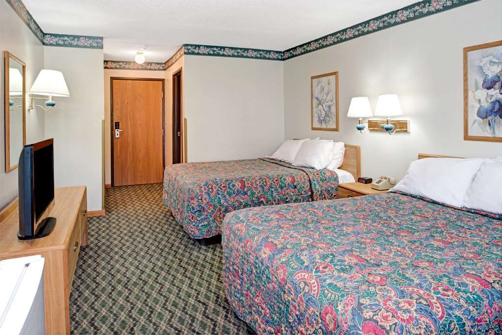 Rodeway Inn Red Oak Zimmer foto